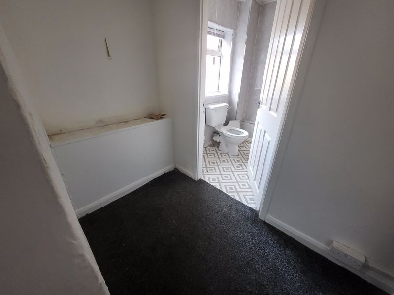 2 bed flat for sale in Alfred Avenue, Bedlington NE22, £35,000