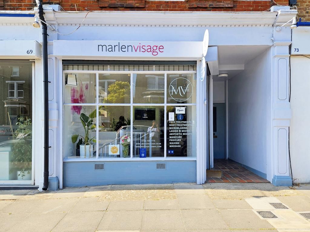 Retail premises for sale in The Grove, London W5, £50,000