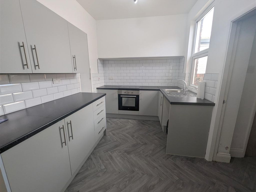 2 bed terraced house for sale in Zetland Street, Darlington DL3, £80,000