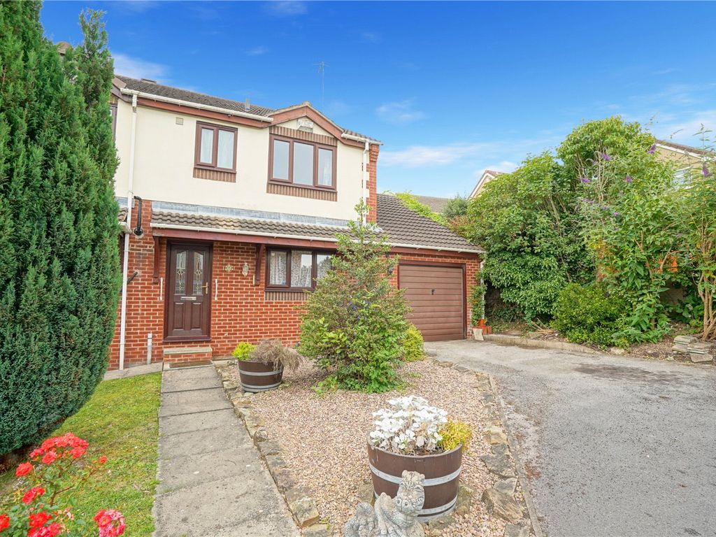 3 bed semi-detached house for sale in High Greave Court, Sheffield, South Yorkshire S5, £190,000