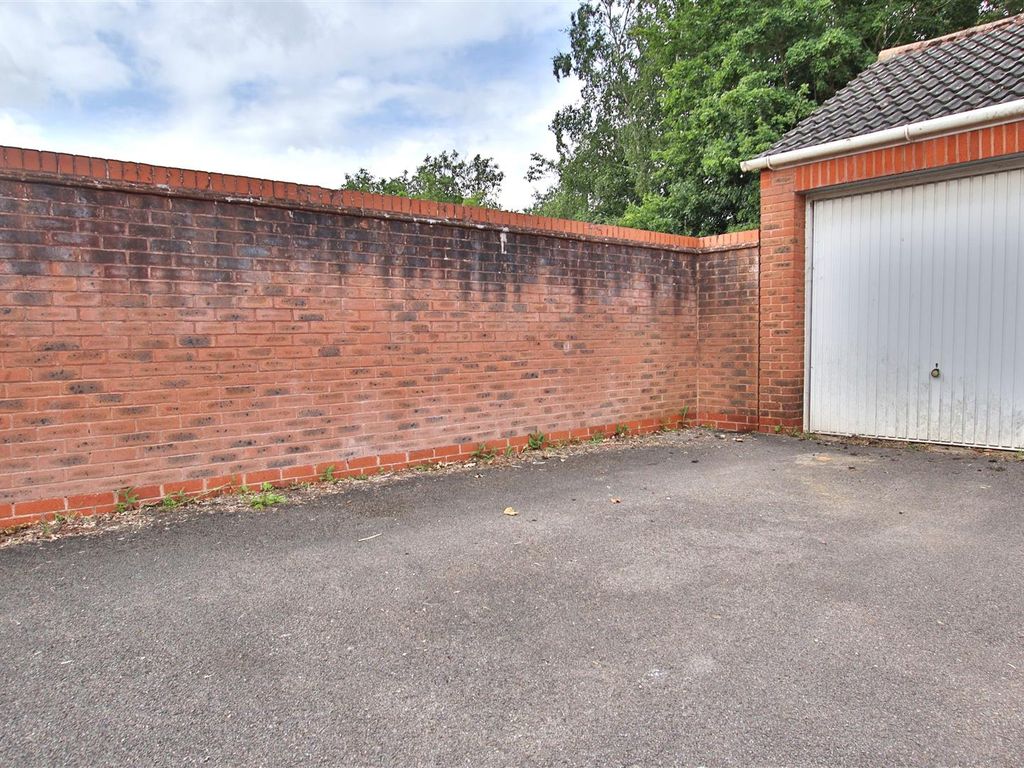 2 bed property for sale in Wigeon Lane, Walton Cardiff, Tewkesbury GL20, £210,000