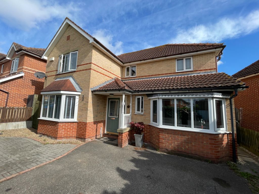 4 bed detached house for sale in Catkin Road, Bottesford, Scunthorpe DN16, £299,950
