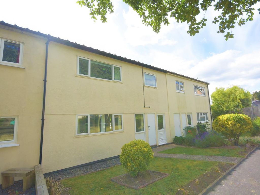 3 bed terraced house for sale in Kenilworth Road, Winklebury, Basingstoke RG23, £270,000
