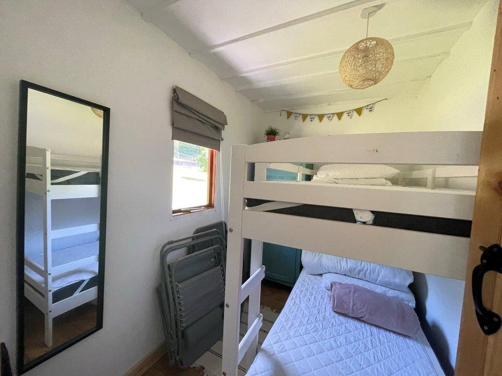 2 bed mobile/park home for sale in Pennal, Machynlleth, Gwynedd SY20, £47,500