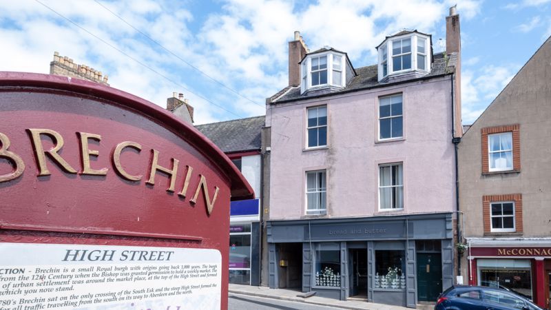 4 bed flat for sale in High Street, Brechin DD9, £130,000