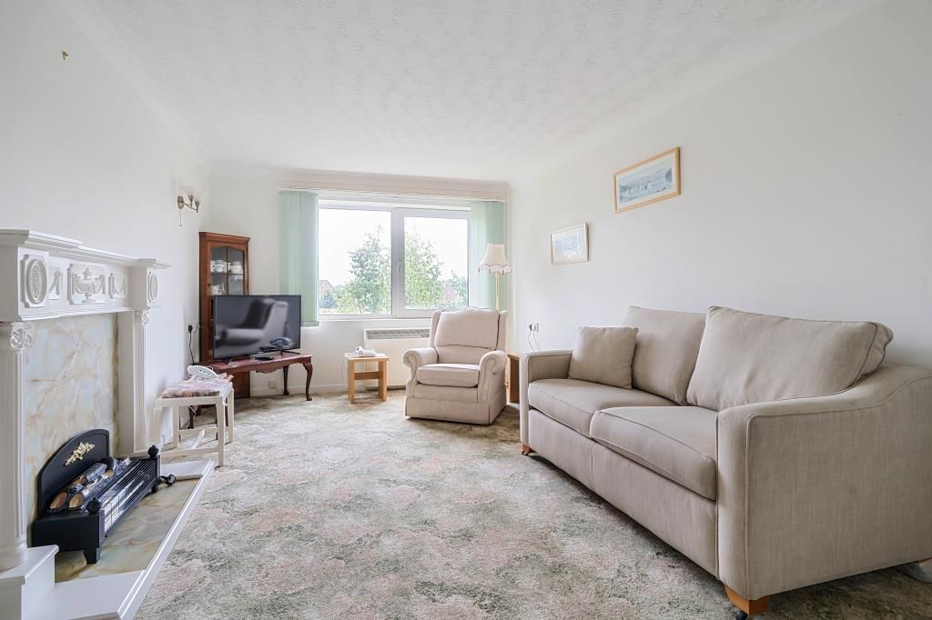 1 bed flat for sale in Kidlington, Oxfordshire OX5, £100,000