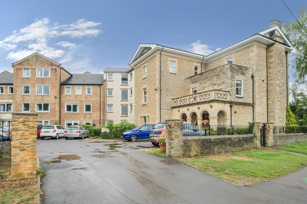 1 bed flat for sale in Kidlington, Oxfordshire OX5, £100,000