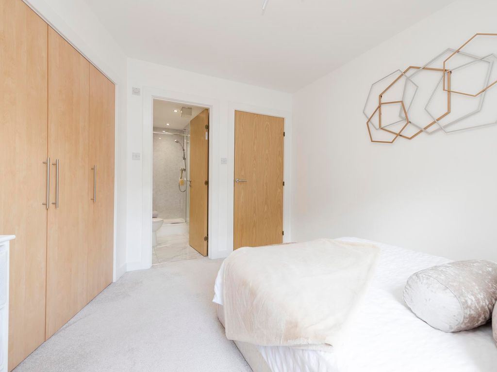 2 bed flat for sale in 55 Esk Bridge, Penicuik EH26, £185,000