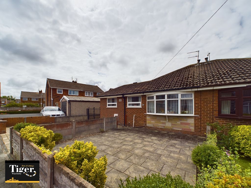 2 bed semi-detached bungalow for sale in Halton Gardens, Blackpool FY4, £142,000