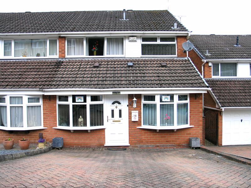 3 bed semi-detached house for sale in Blagdon Road, Halesowen B63, £240,000