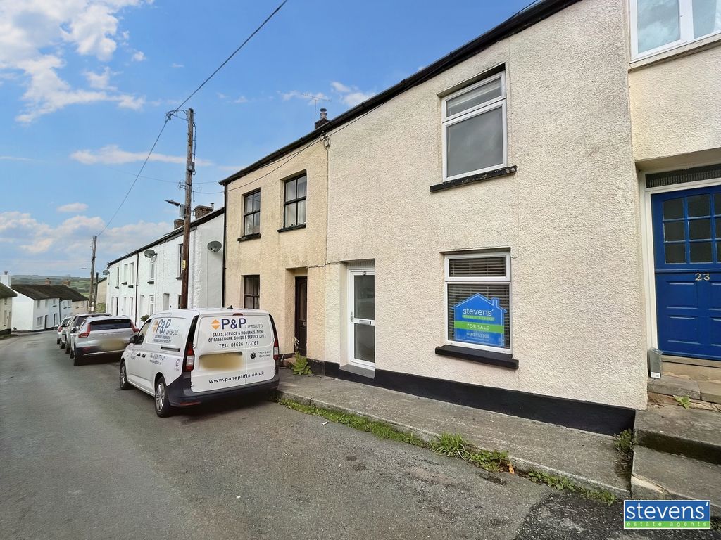 2 bed terraced house for sale in Higher Street, Hatherleigh, Okehampton, Devon EX20, £195,000