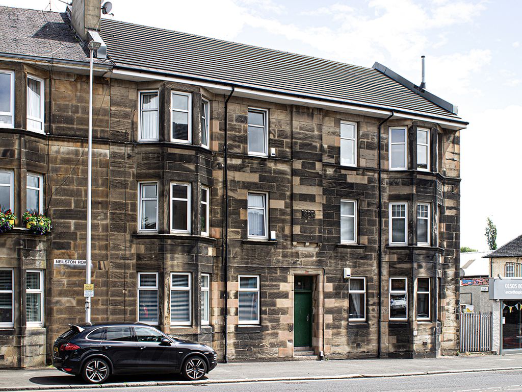2 bed flat for sale in Neilston Road, Paisley PA2, £99,995