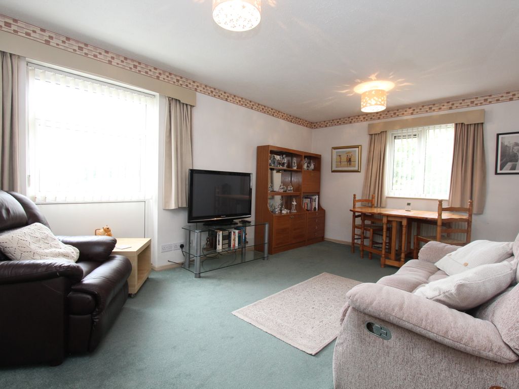2 bed flat for sale in Abelia, Amington, Tamworth, Staffordshire B77, £120,000