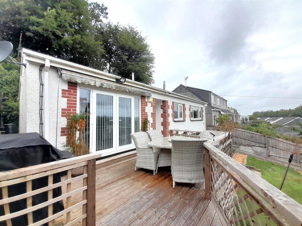 2 bed bungalow for sale in Chawleigh Close, Gunnislake PL18, £275,000