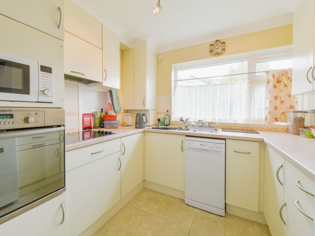2 bed maisonette for sale in Havelock Close, Gamlingay, Sandy SG19, £240,000