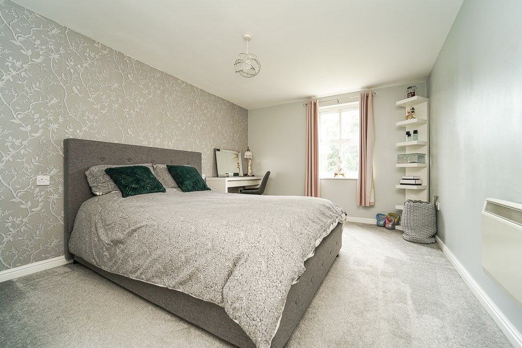 2 bed flat for sale in Longridge Way, Weston Village, Weston-Super-Mare BS24, £169,950