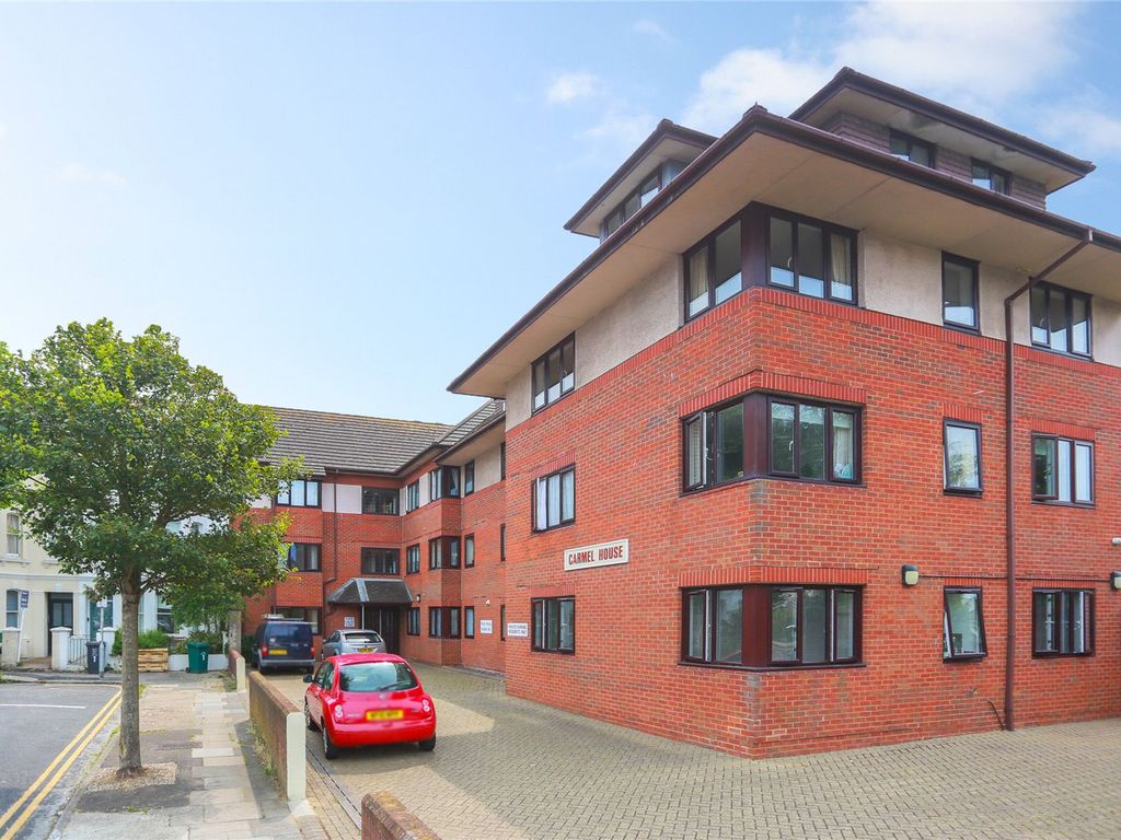 1 bed flat for sale in Westbourne Street, Hove, East Sussex BN3, £165,000