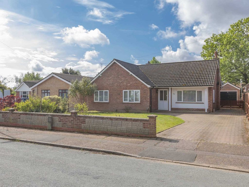 3 bed bungalow for sale in Brabazon Road, Hellesdon NR6, £340,000