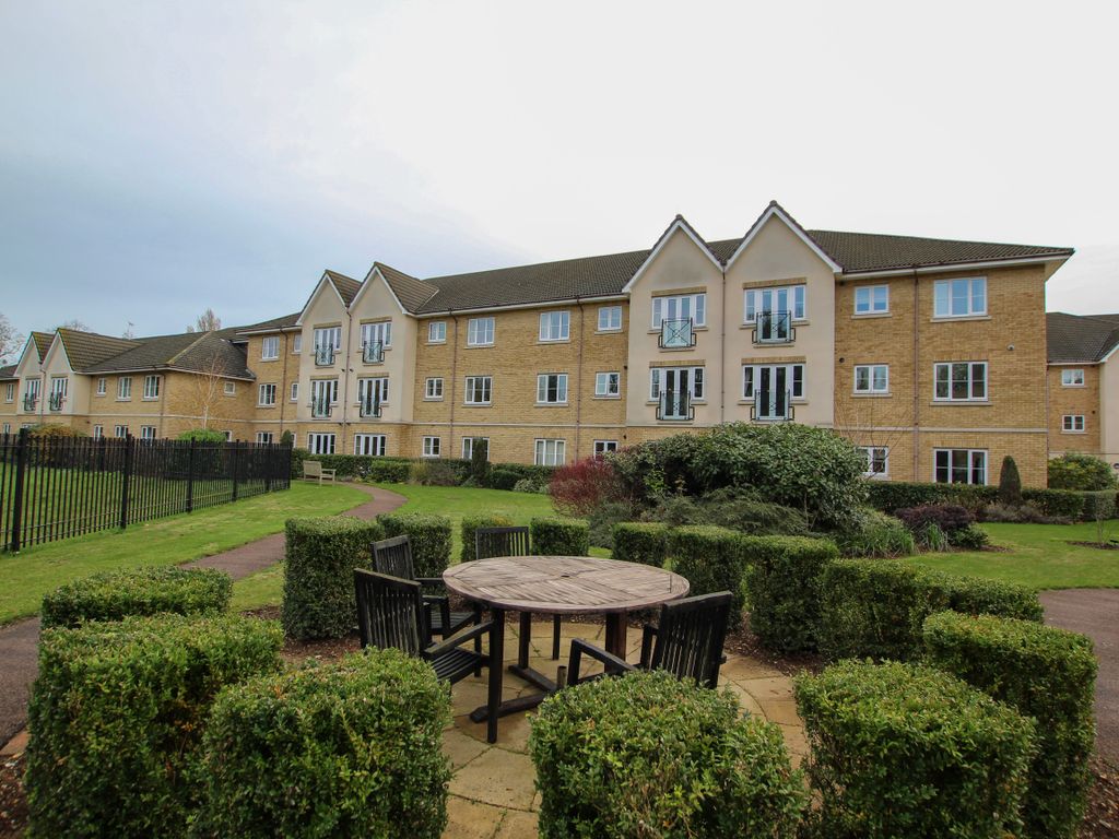 1 bed flat for sale in Kay Hitch Way, Histon, Cambridge CB24, £227,500