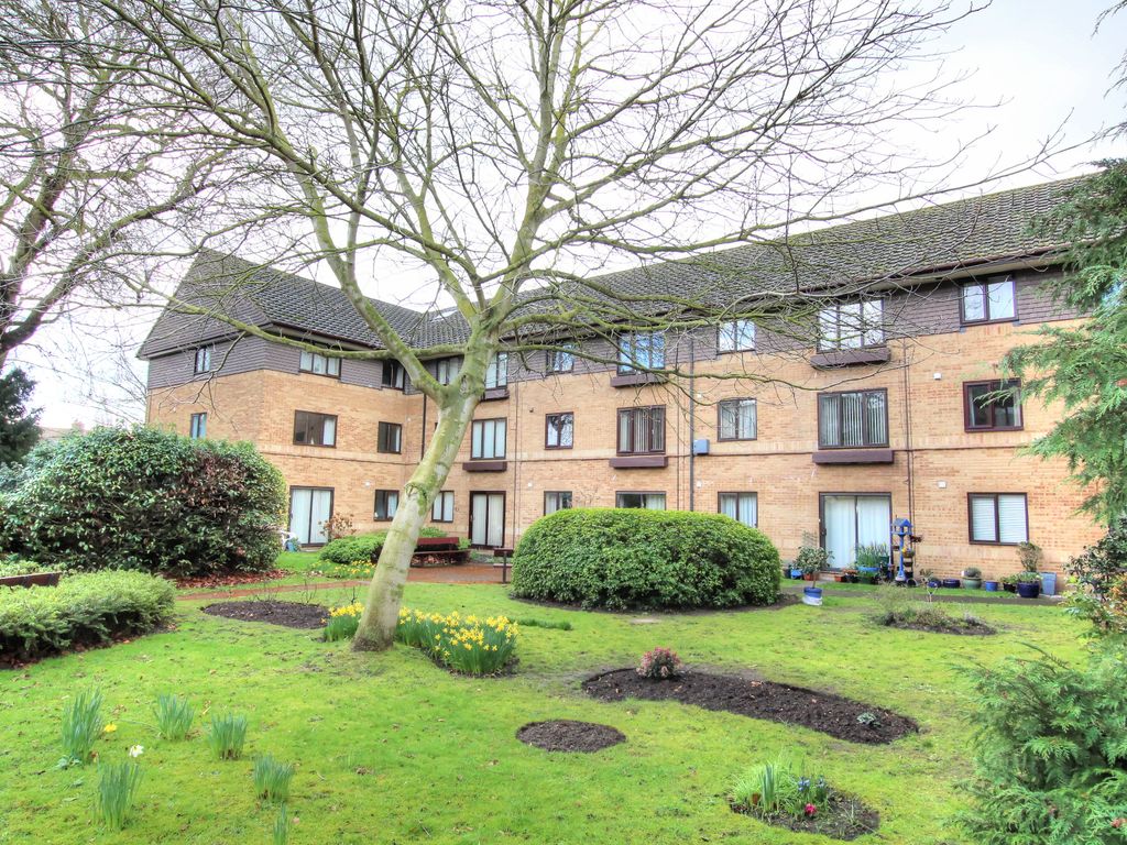 1 bed flat for sale in Cherry Hinton Road, Cambridge CB1, £89,950