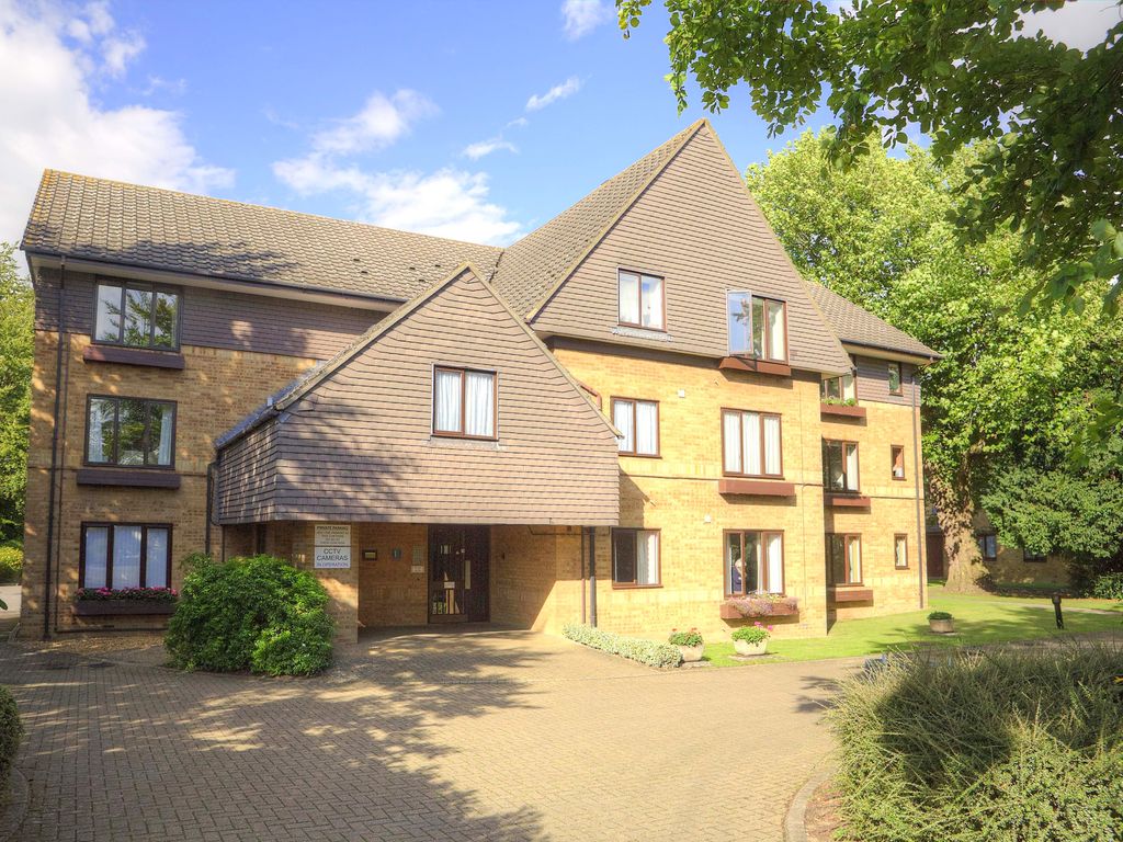 1 bed flat for sale in Cherry Hinton Road, Cambridge CB1, £89,950