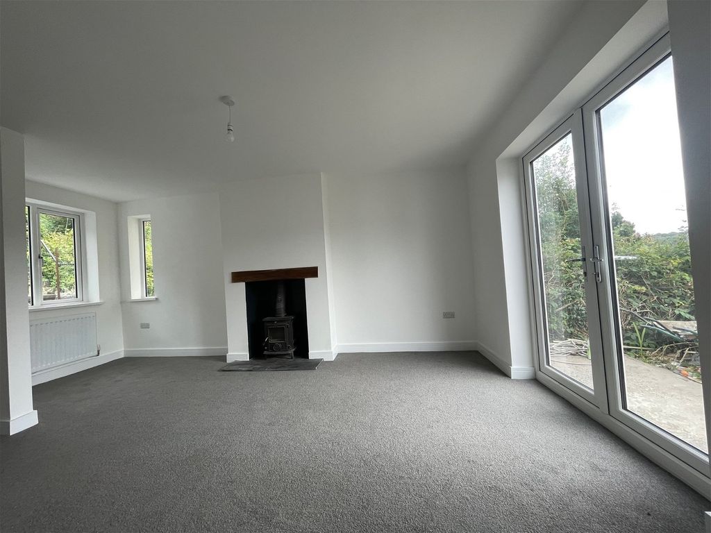 3 bed semi-detached house for sale in Wingfield Terrace, Treharris CF46, £170,000