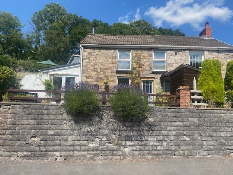 2 bed cottage for sale in Heol Gleien, Upper Cwmtwrch, Swansea. SA9, £175,000