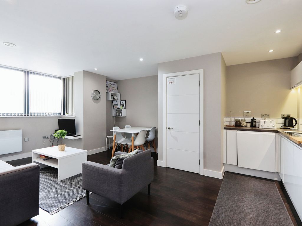 2 bed flat for sale in West Bar, Sheffield, South Yorkshire S3, £170,000