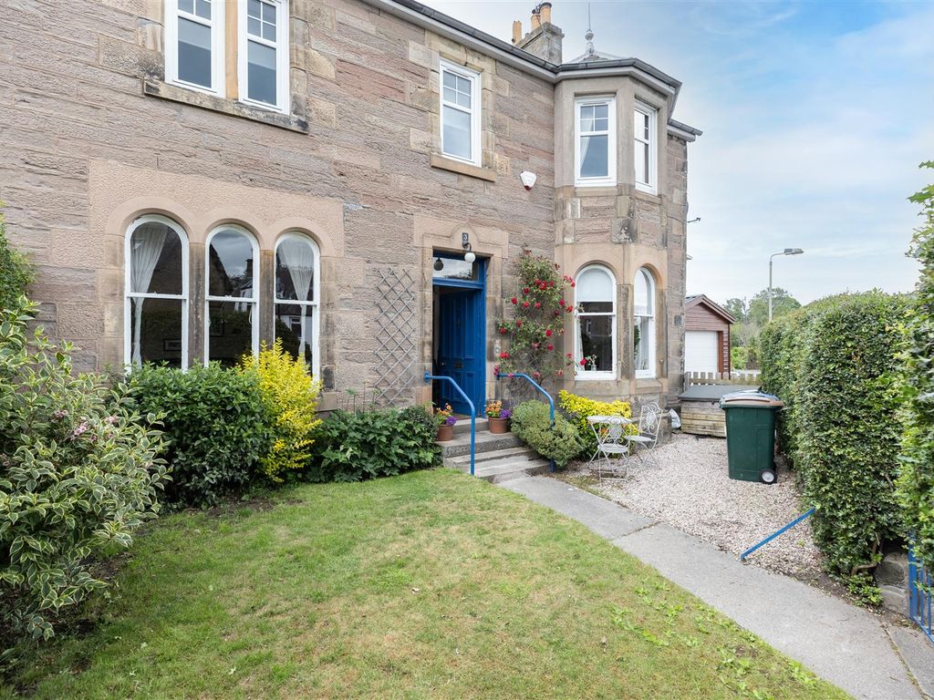 2 bed flat for sale in Croft Park, Perth PH2, £163,000