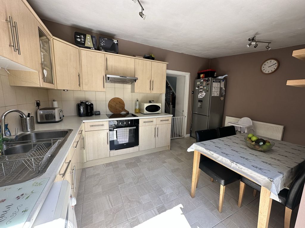 3 bed property for sale in Lewis Street, Pentre, Rhondda Cynon Taff. CF41, £119,995