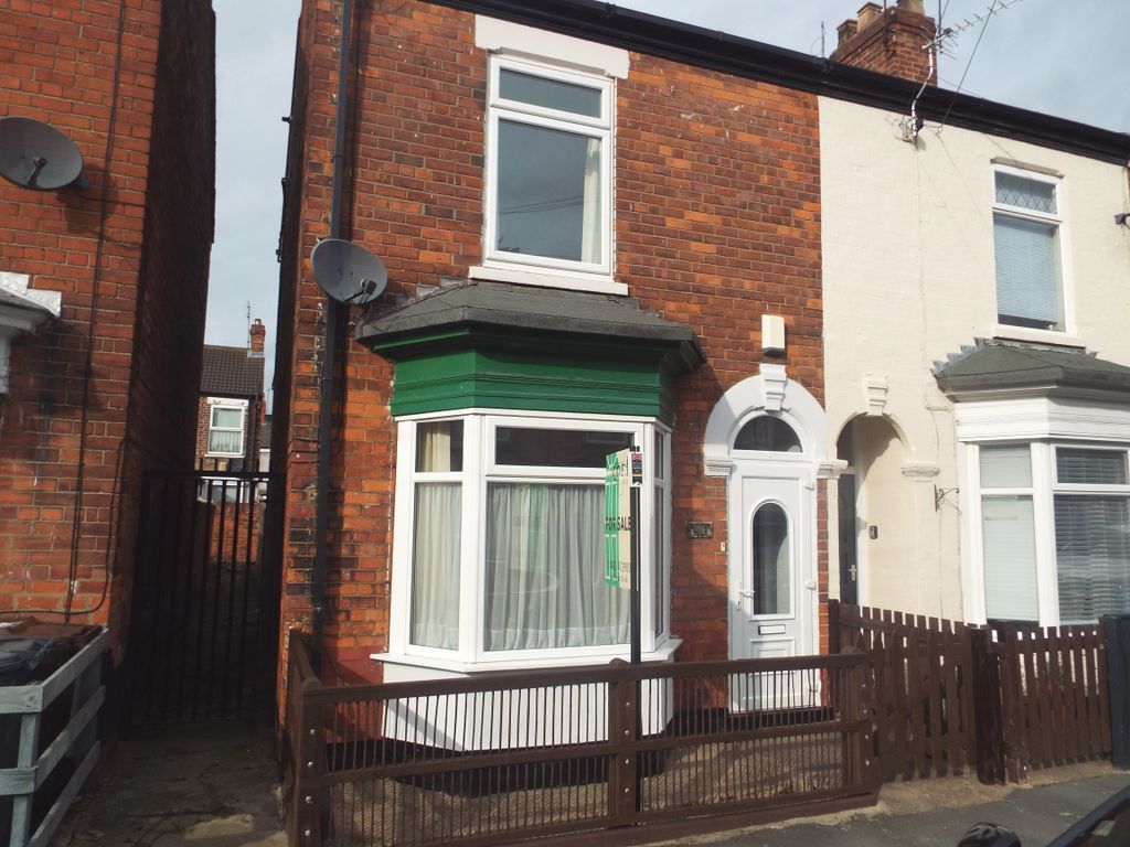2 bed end terrace house for sale in Thoresby Street, Hull HU5, £105,000