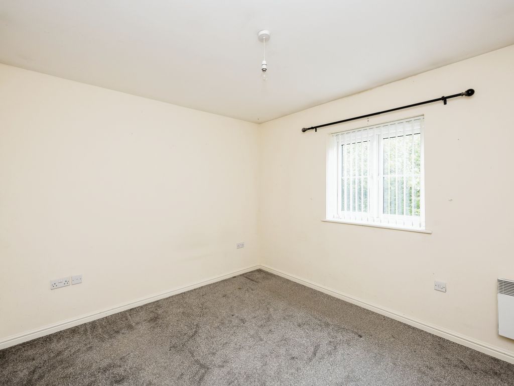 1 bed flat for sale in Ffordd Yr Afon, Gorseinon, Swansea SA4, £85,000