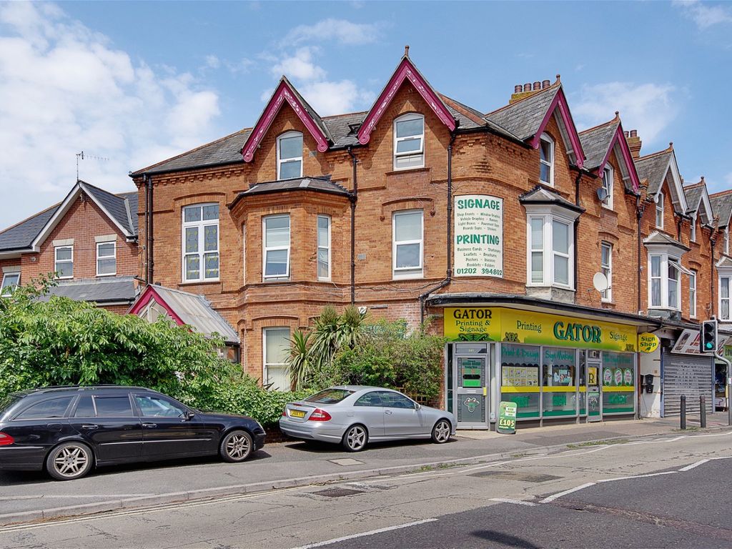 Property for sale in Holdenhurst Road, Bournemouth BH8, £215,000