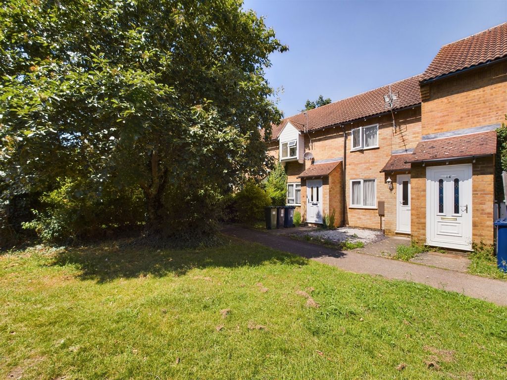2 bed terraced house for sale in Ashton Gardens, Huntingdon, Cambridgeshire. PE29, £200,000