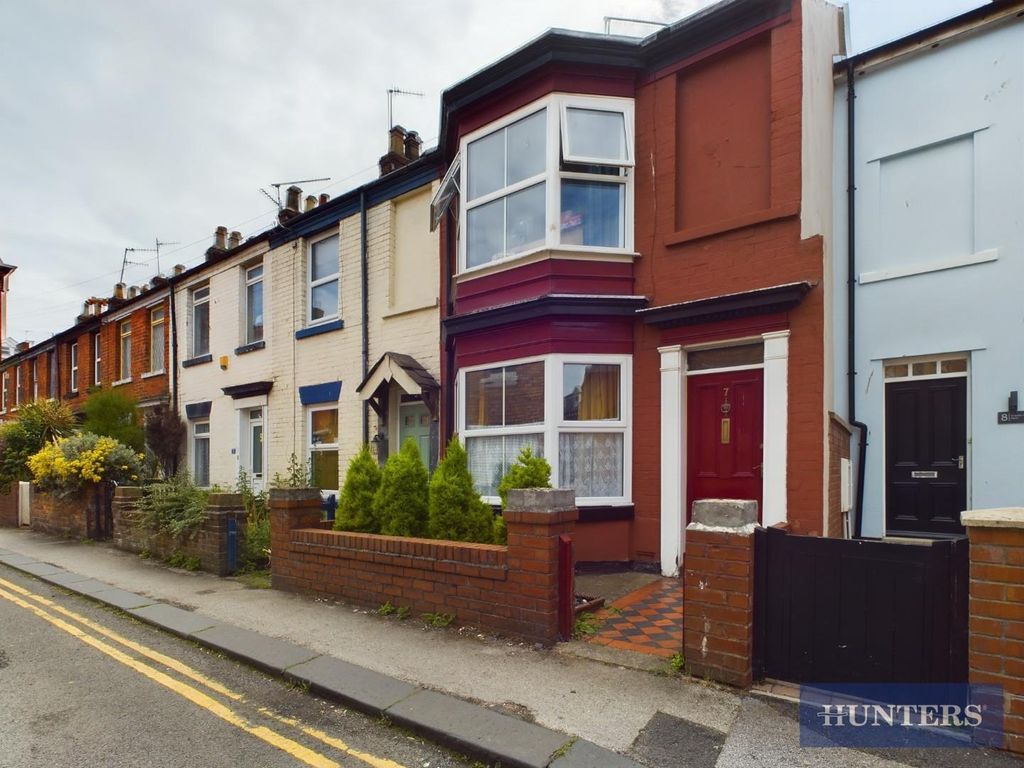 2 bed terraced house for sale in St. Martins Place, Scarborough YO11, £130,000