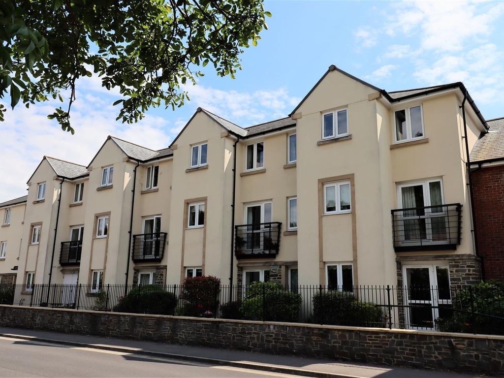 1 bed flat for sale in Coleridge Vale Road North, Clevedon BS21, £219,950