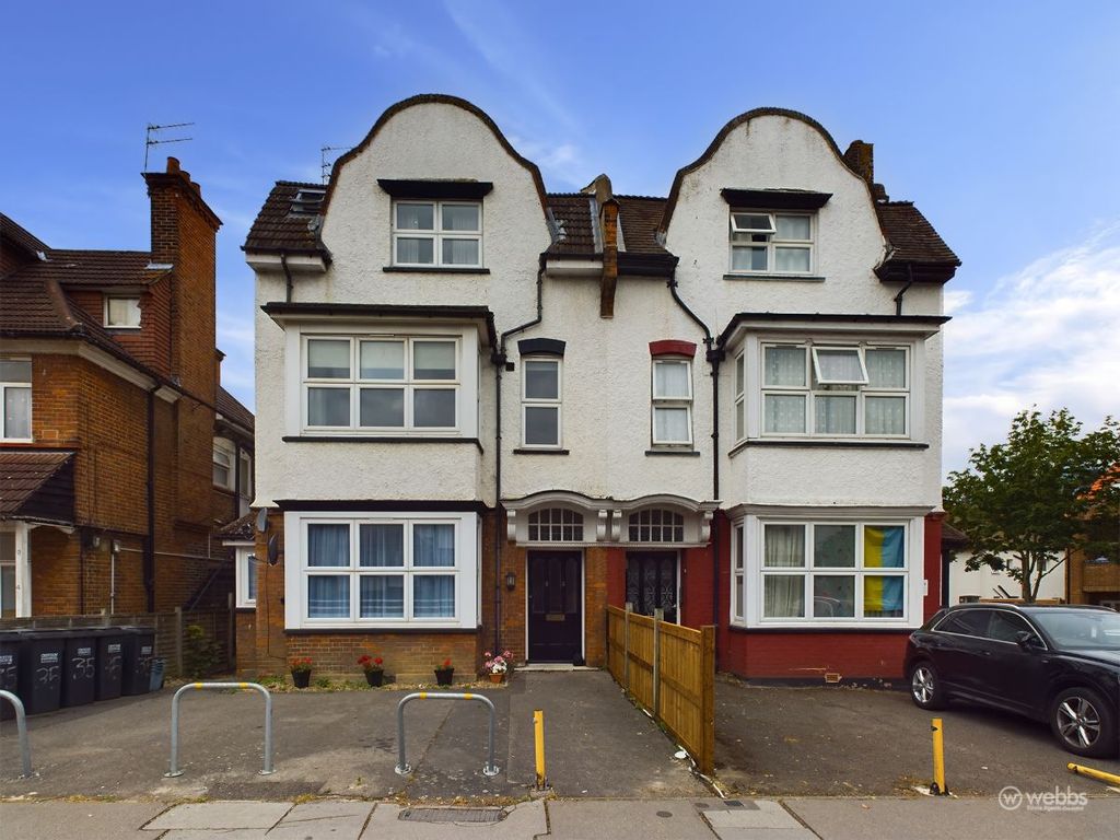1 bed flat for sale in Chatsworth Road, Croydon CR0, £190,000