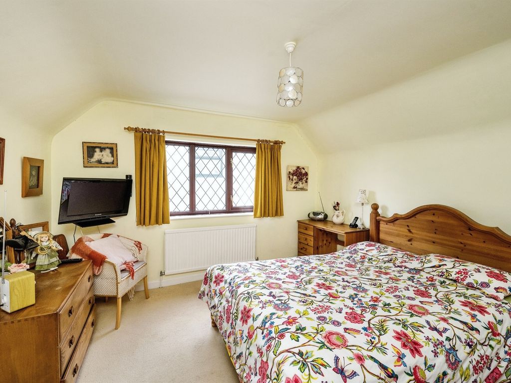 2 bed detached bungalow for sale in Cefn Road, Cefn Cribwr, Bridgend CF32, £294,000