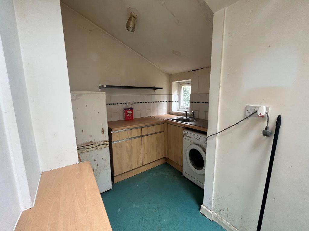1 bed terraced house for sale in Grouse Street, Roath, Cardiff CF24, £170,000