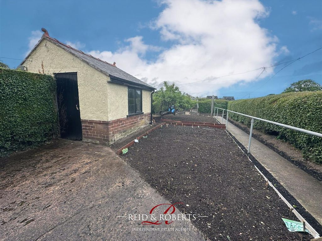 3 bed property for sale in Maes Gruffydd Estate, Trefnant, Denbigh LL16, £175,000