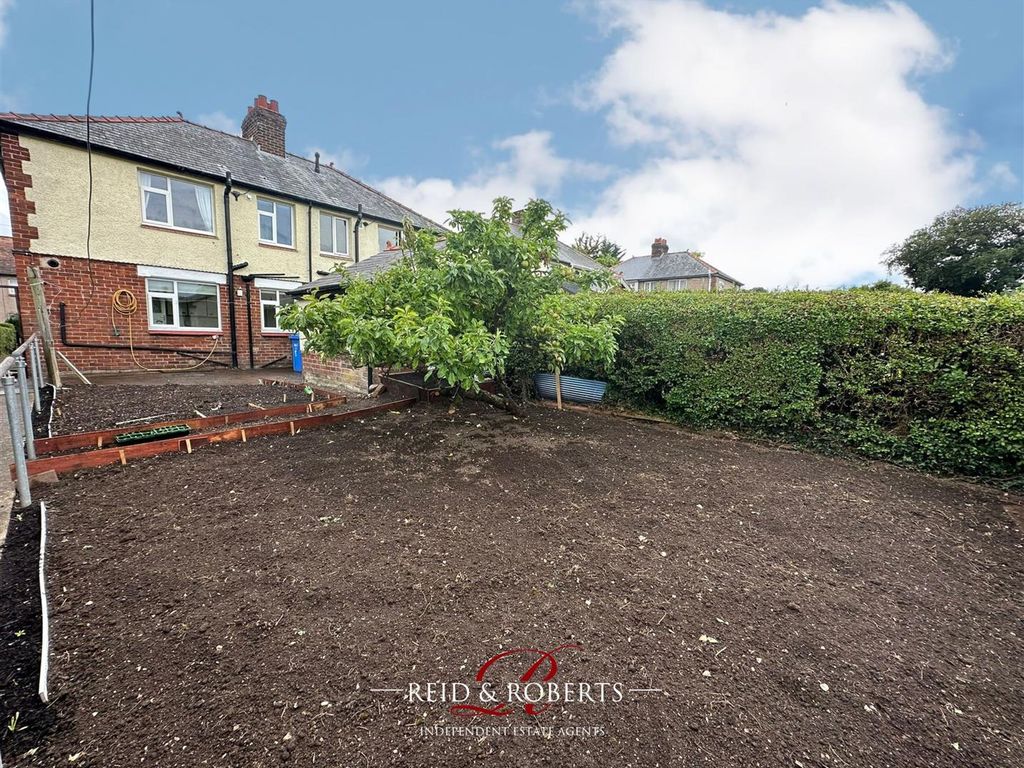 3 bed property for sale in Maes Gruffydd Estate, Trefnant, Denbigh LL16, £175,000