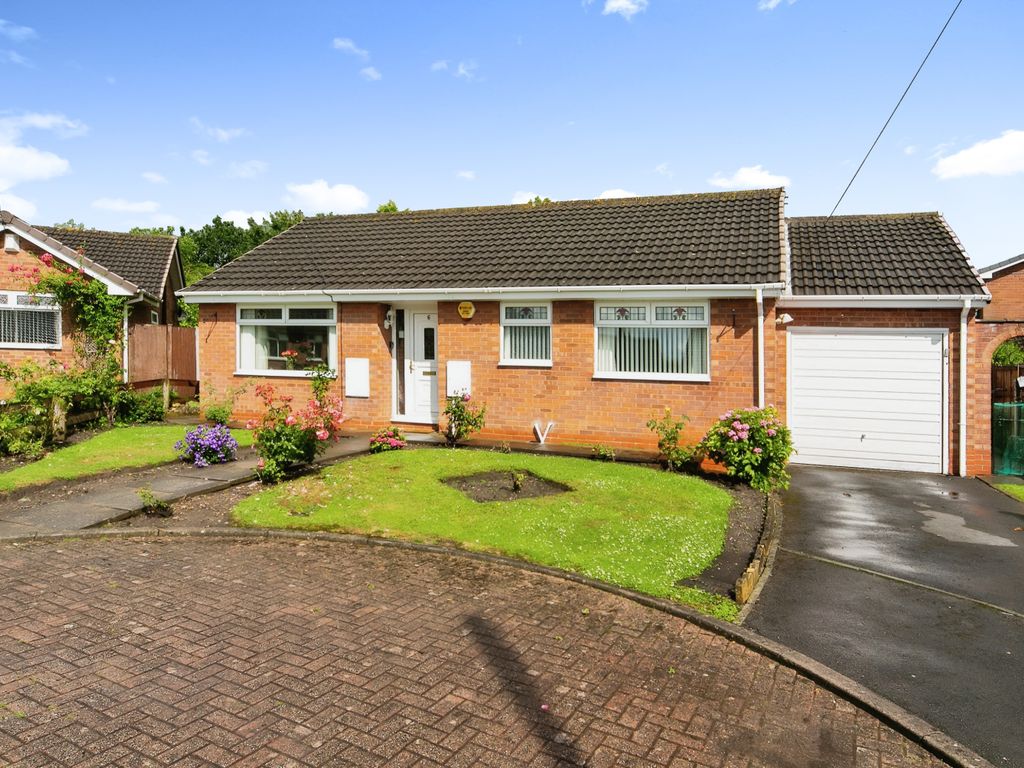 2 bed bungalow for sale in Glenside Close, Blacon, Chester, Cheshire CH1, £260,000
