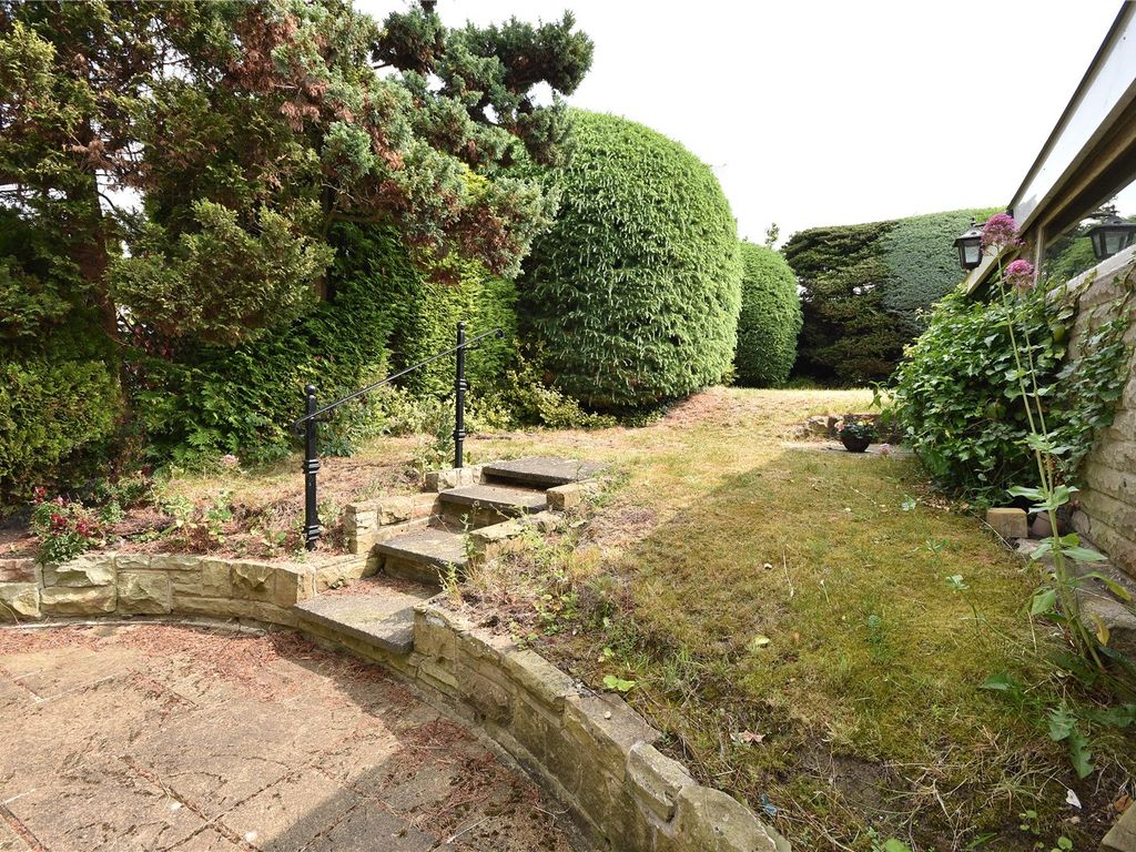 3 bed semi-detached house for sale in Templegate Drive, Leeds, West Yorkshire LS15, £260,000