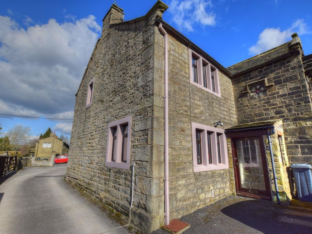 2 bed cottage for sale in Lane Top, Winewall, Colne BB8, £145,000