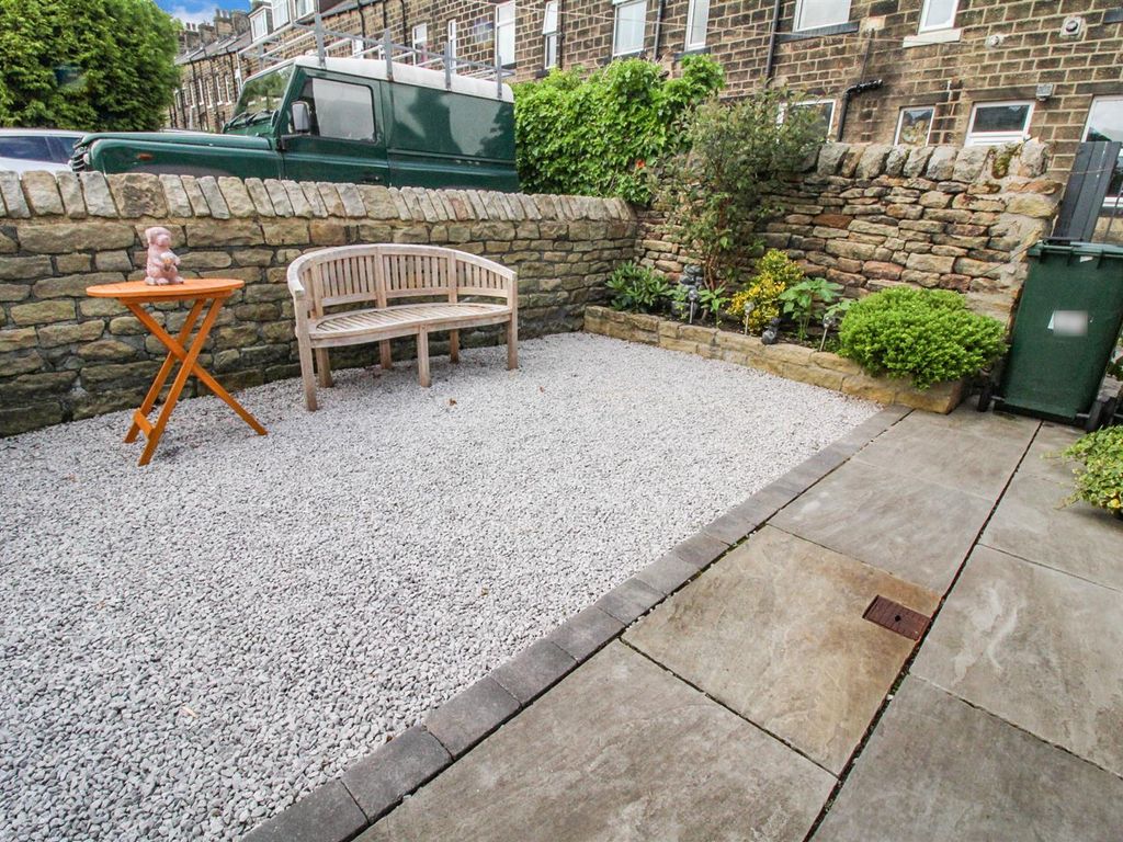 3 bed end terrace house for sale in Beech Street, Steeton, Keighley BD20, £214,950