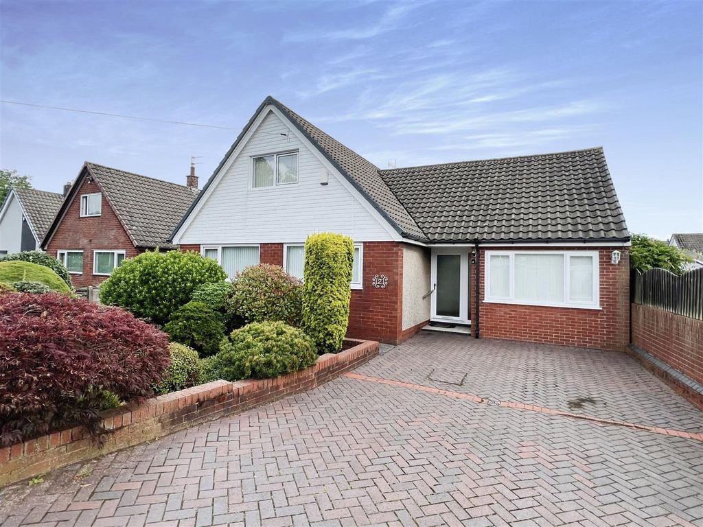 4 bed detached bungalow for sale in Green Acre, Goosnargh, Preston PR3, £309,950