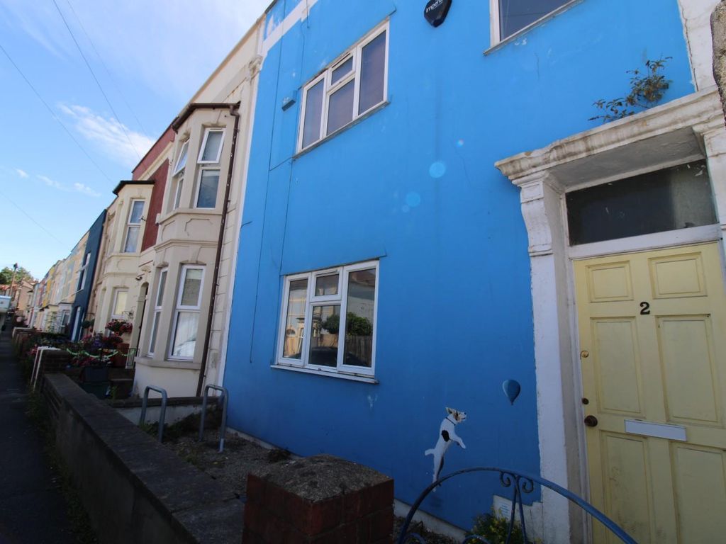 3 bed end terrace house for sale in Belton Road, Easton, Bristol BS5, £325,000