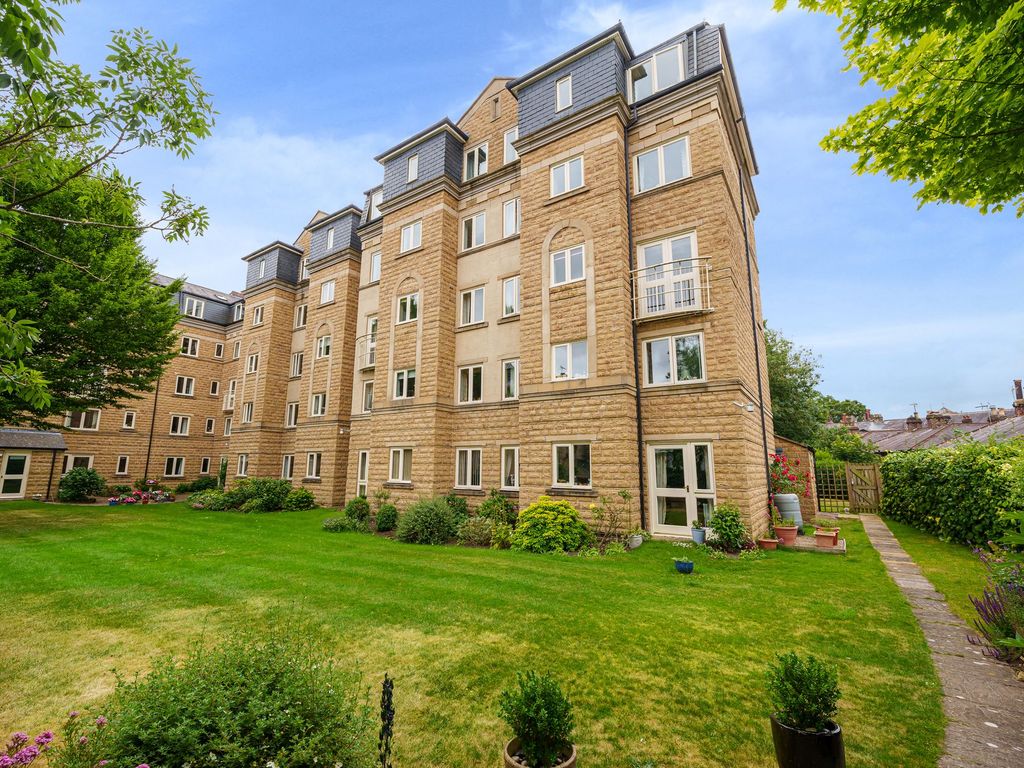 2 bed flat for sale in Cold Bath Road, The Adelphi Cold Bath Road HG2, £215,000