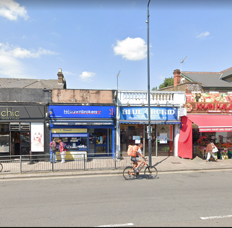 Retail premises for sale in Walm Lane, London NW2, £375,000