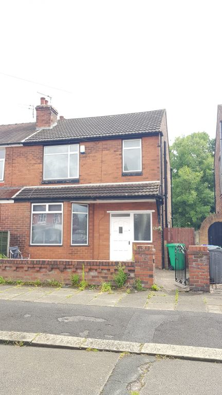 3 bed semi-detached house for sale in Brocklebank Road, Fallowfield, Manchester M14, £325,000